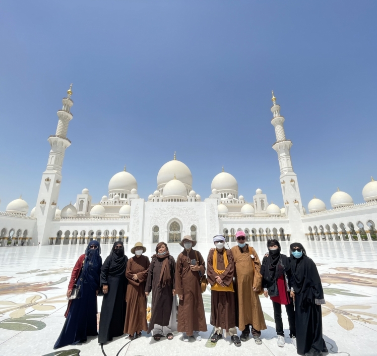 TOUR DUBAI - ABU DHABI 2023