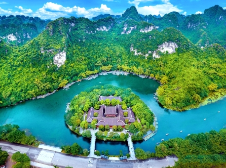 TOUR YÊN TỬ – MÓNG CÁI – TRÀNG AN – TAM CHÚC – HÀ NỘI
