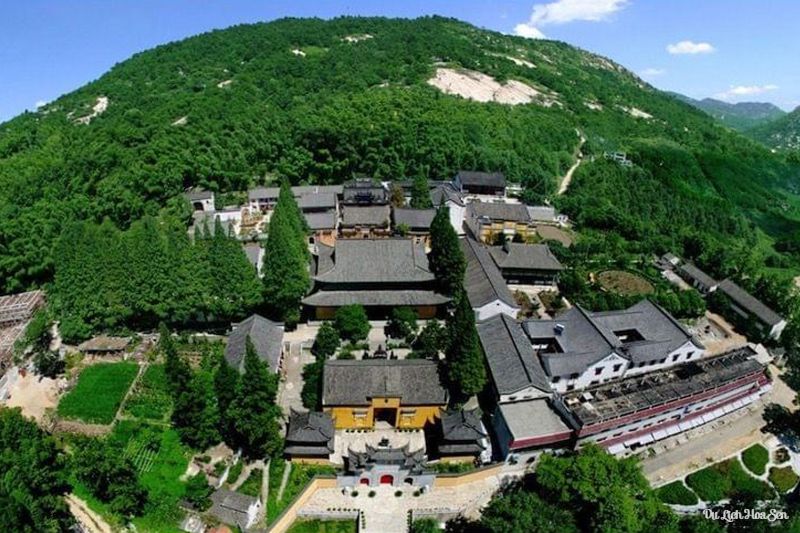 香格里拉大佛寺